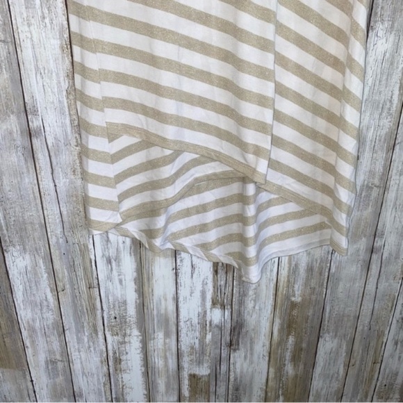 White House Black Market Gold Sparkle Sleeveless Tank - Picture 5 of 5